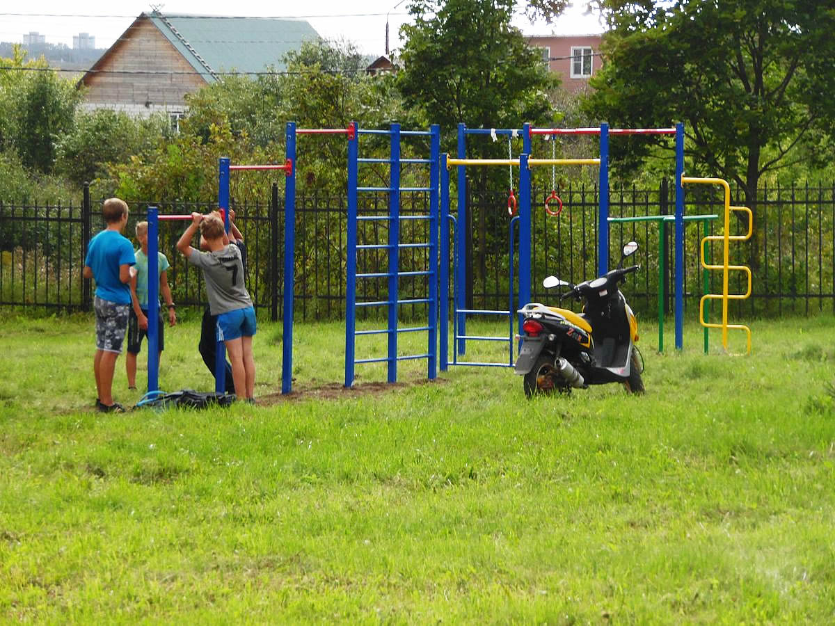 Спортивный комплекс «СГК-4» в Новосельской средней школе